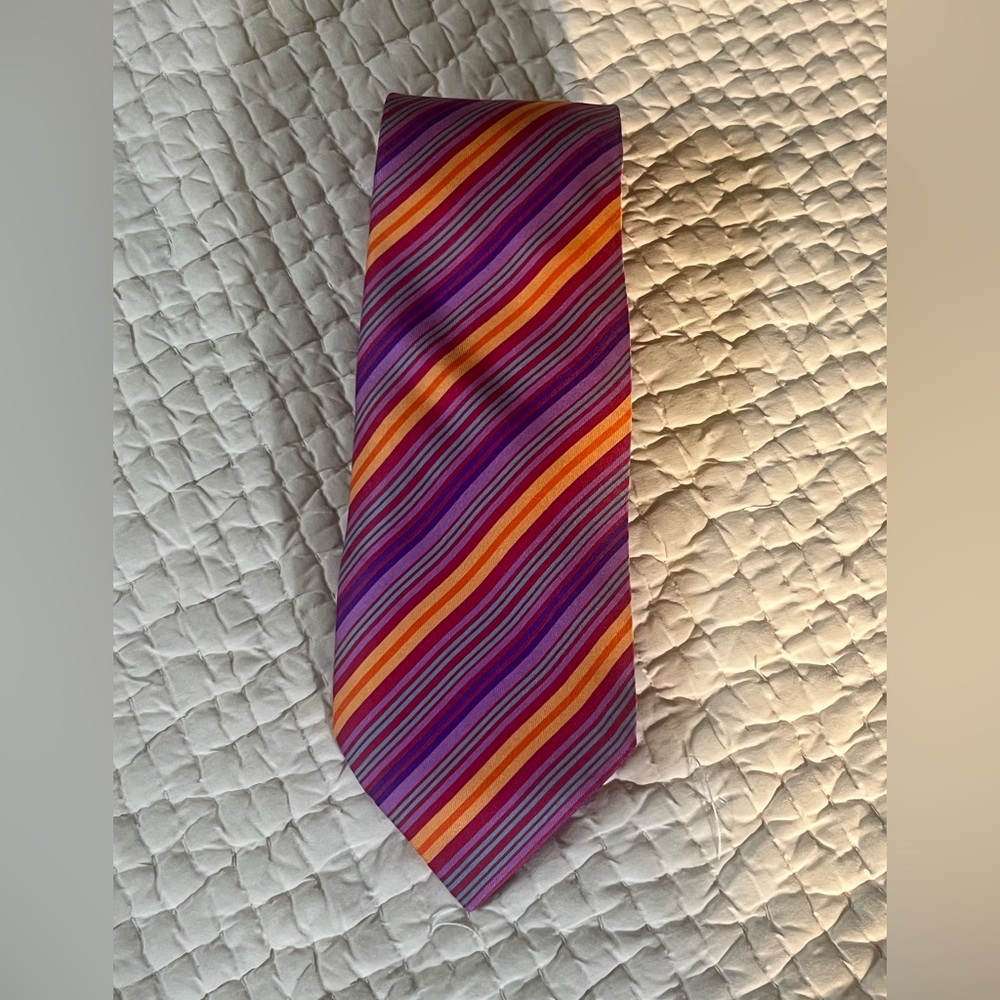 Vibrant Hermes Striped Tie